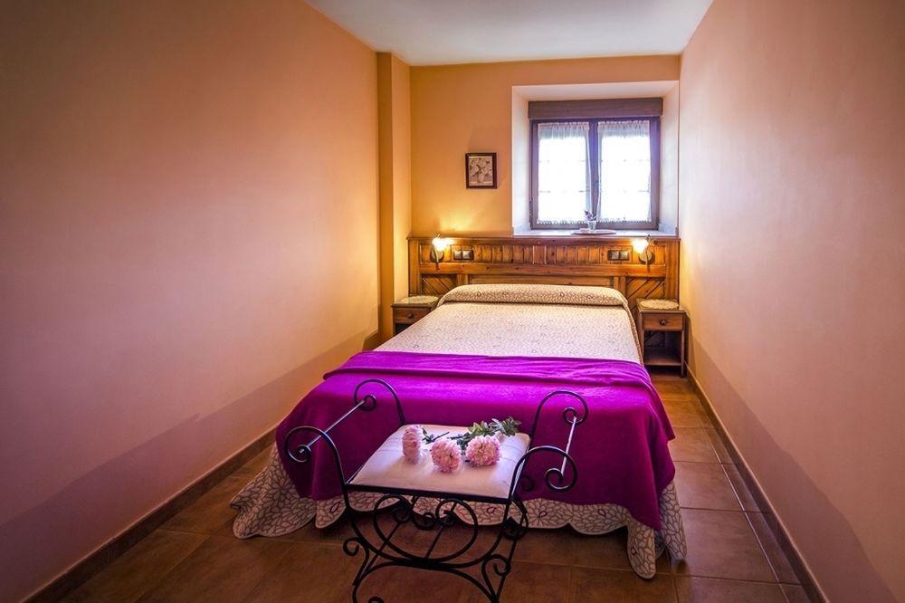 Apartamentos Toraya Hoz de Anero Esterno foto